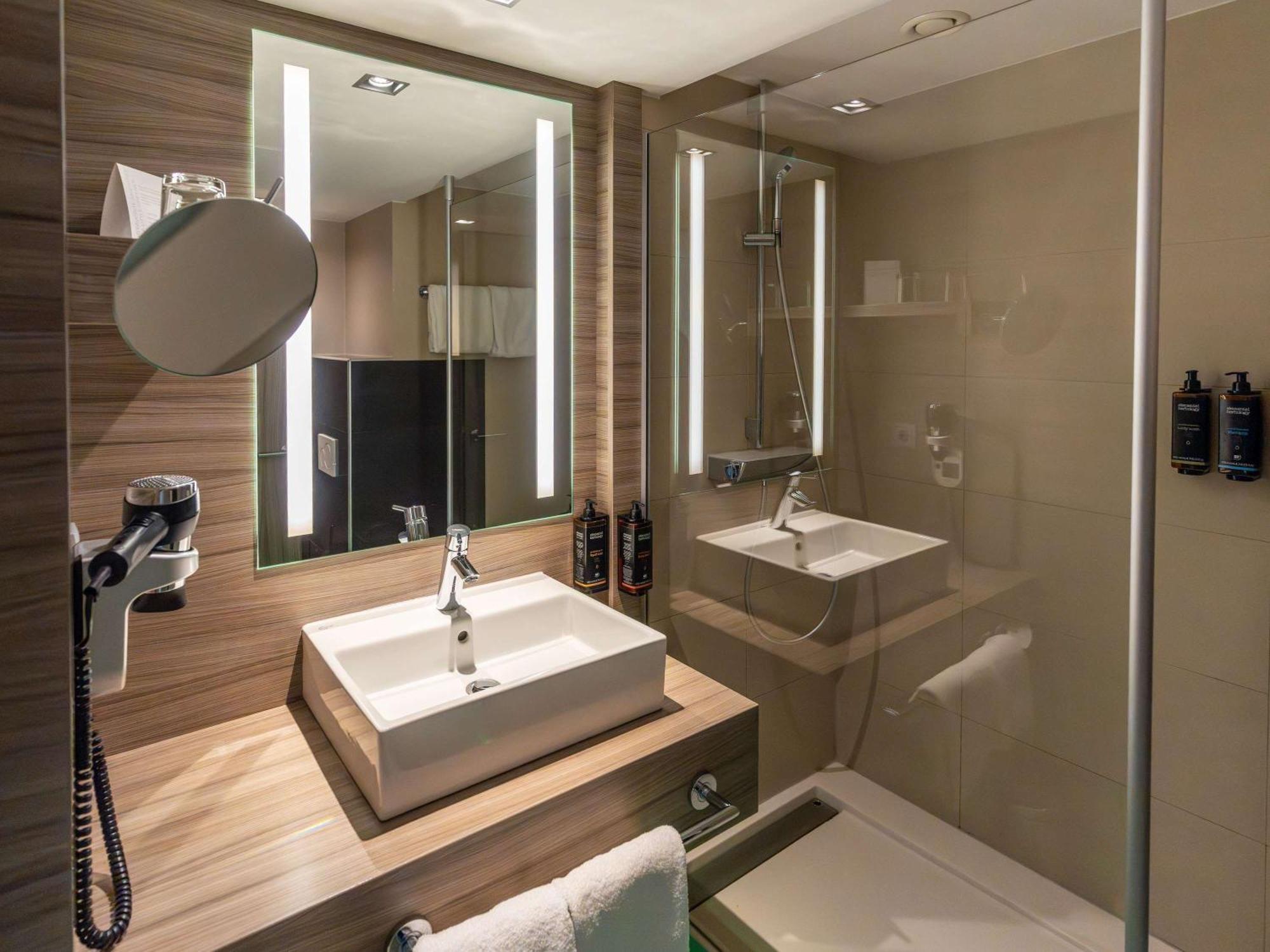Mercure Salzburg City Exteriör bild