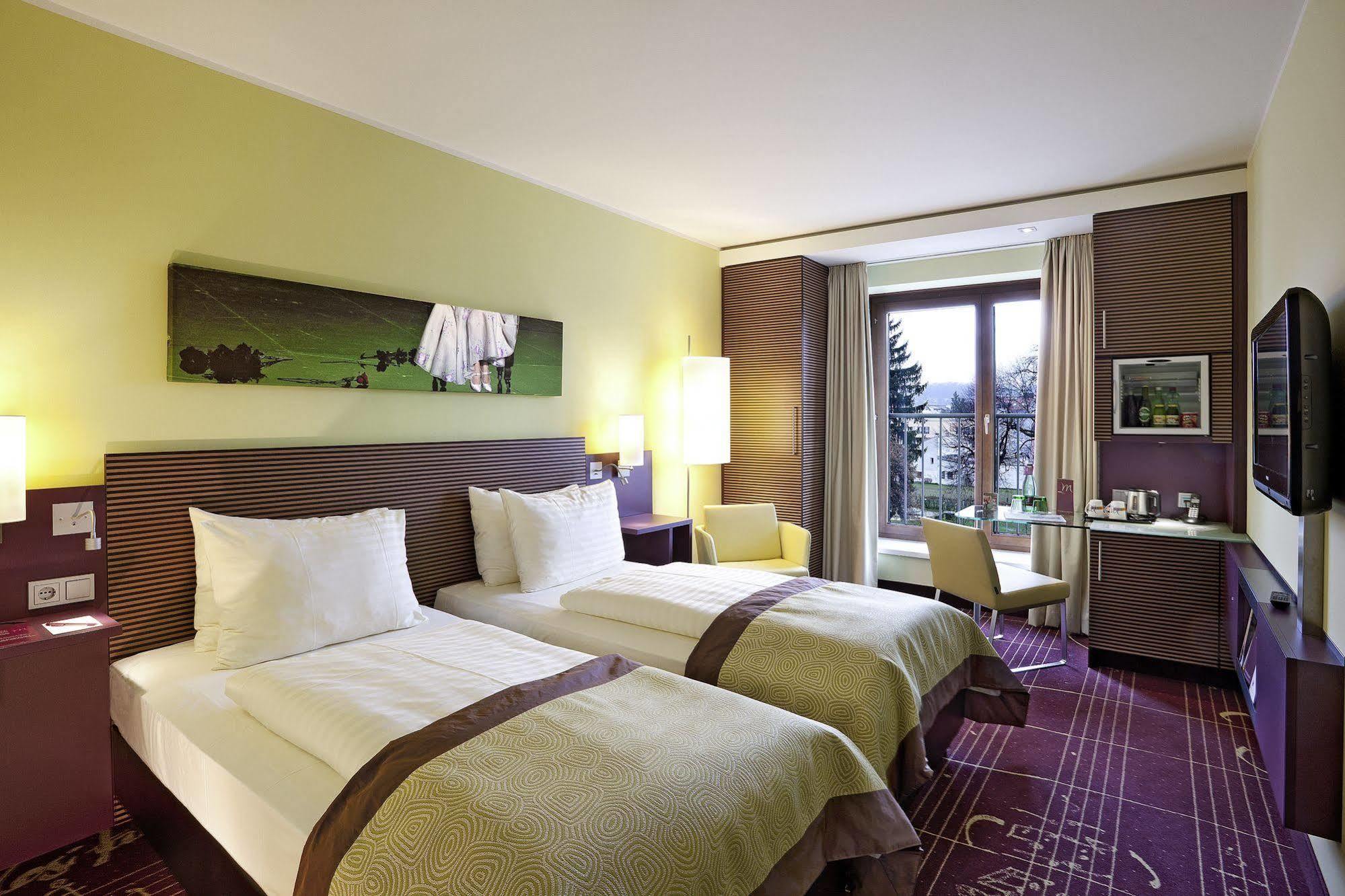 Mercure Salzburg City Exteriör bild